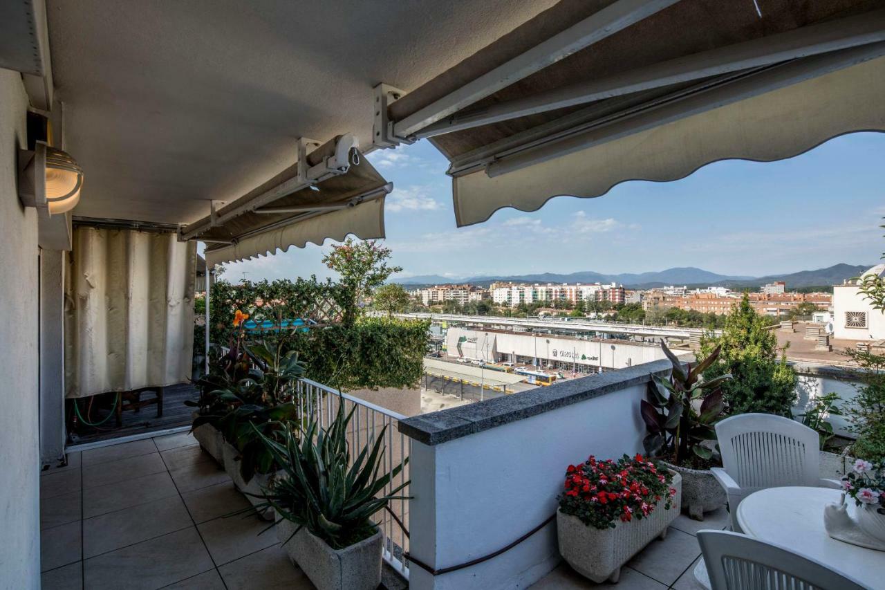Atico Con Gran Terraza En El Corazon De Girona Διαμέρισμα Εξωτερικό φωτογραφία